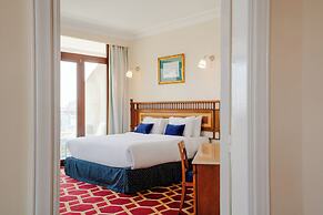 Om Kolthoom Hotel & Tower