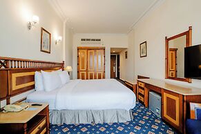 Om Kolthoom Hotel & Tower