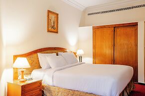 Om Kolthoom Hotel & Tower