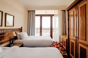 Om Kolthoom Hotel & Tower