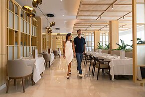 Hipotels Barrosa Palace & SPA