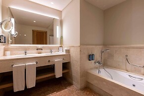 Hipotels Barrosa Palace & SPA