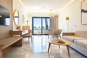 Hipotels Barrosa Palace & SPA