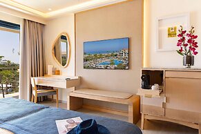 Hipotels Barrosa Palace & SPA