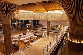 Hipotels Barrosa Palace & SPA