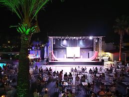 Aydinbey Famous Resort - Ultra All Inclusive
