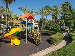 Aydinbey Famous Resort - Ultra All Inclusive
