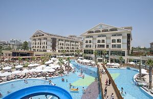 Crystal Palace Luxury Resort & Spa - All Inclusive