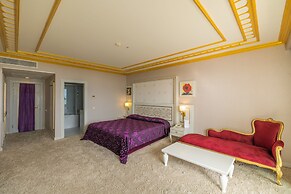 Crystal Palace Luxury Resort & Spa - All Inclusive