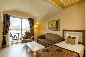 Crystal Palace Luxury Resort & Spa - All Inclusive