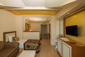 Crystal Palace Luxury Resort & Spa - All Inclusive