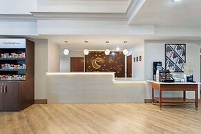 Comfort Suites East Brunswick - South River