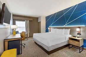 Comfort Suites East Brunswick - South River