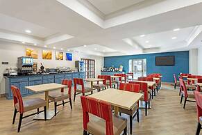 Comfort Suites East Brunswick - South River