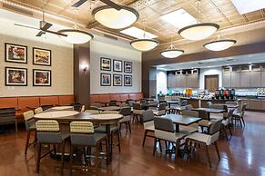 Homewood Suites by Hilton Indianapolis-Downtown