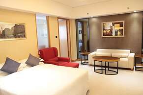 Aurum International Hotel