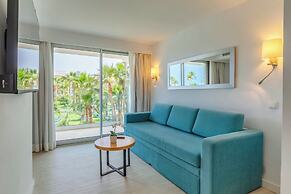 Playa Esperanza Resort