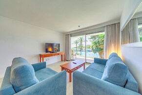 Playa Esperanza Resort