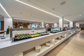 Playa Esperanza Resort