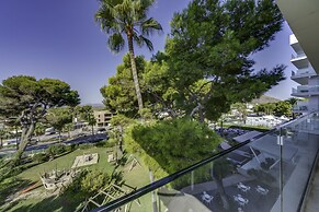 Playa Esperanza Resort