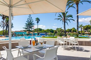 Playa Esperanza Resort