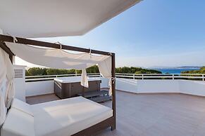 Playa Esperanza Resort