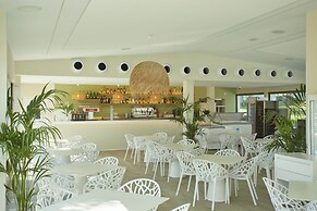 Playa Esperanza Resort