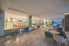 Playa Esperanza Resort