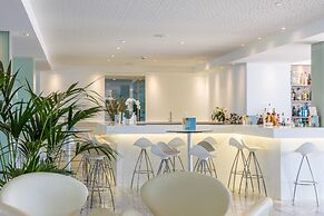 Playa Esperanza Resort