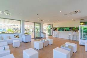 Playa Esperanza Resort