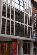 Universal Hotel