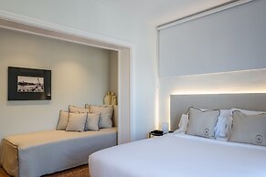 Hotel Montjoi