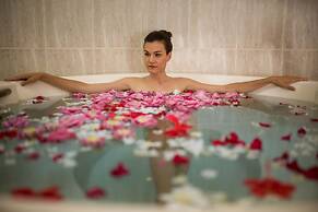 Angkor Century Resort & Spa