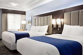 Days Inn & Suites by Wyndham Houston Hobby Airport
