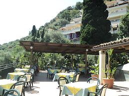 Hotel Baia Delle Sirene