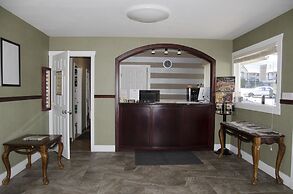 Best Budget Inn and Suites