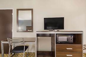 Quality Inn Madisonville