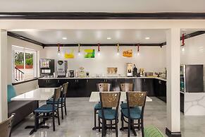 Quality Inn Madisonville