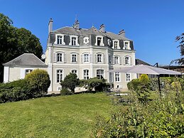 Hôtel Château Cléry