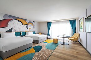 M Social Hotel Phuket
