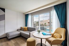 M Social Hotel Phuket