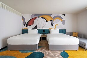 M Social Hotel Phuket