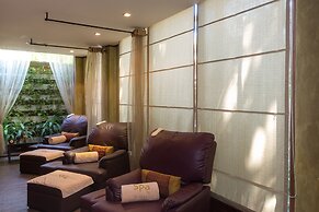 Burasari Phuket Resort & Spa