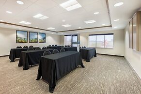 Clarion Pointe Sioux Falls Airport