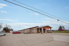 OYO Hotel Chesaning Route 52 & Hwy 57