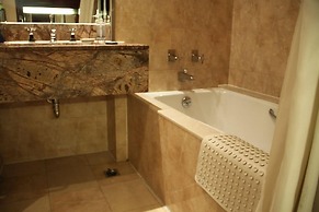 New Century Zhejiang Xiaoshan Hotel