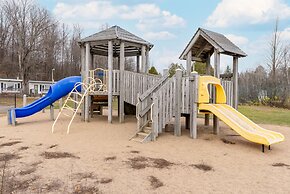 GetAways At Haliburton Heights