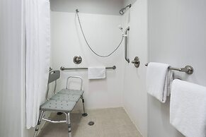 Courtyard by Marriott West Orange