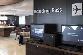 Courtyard by Marriott West Orange