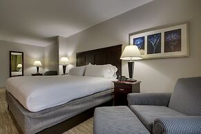 Holiday Inn Express Hotel & Suites Middleboro Raynham by IHG